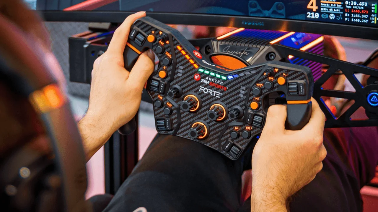Asetek Forte Steering Wheel Gameplay